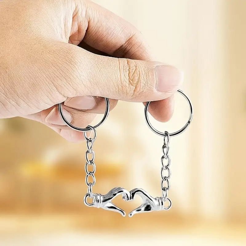 Magnetic Heart Palm-shaped Couple Keychain set